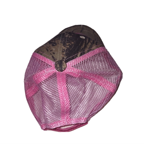 Realtree Duck Commander Trucker Hat Adjustable Pink and Tan Camo - Picture 3 of 3